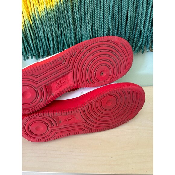 Nike Kids Sneakers Red and White - Picture 8 of 10